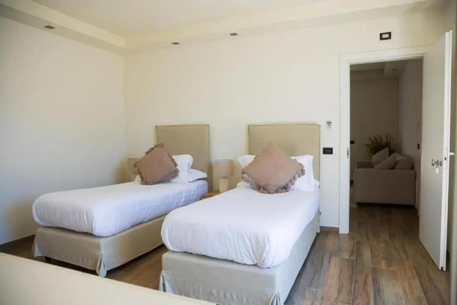 Casabianca Resort Фонди Номер фото