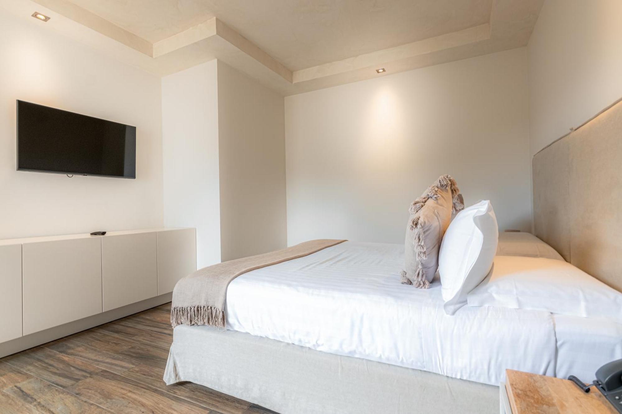 Casabianca Resort Фонди Номер фото